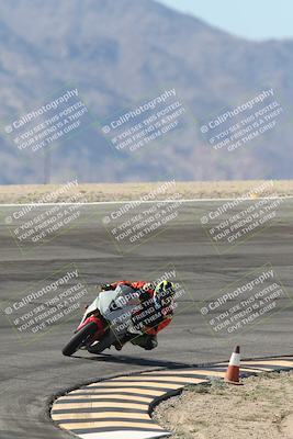 media/Oct-30-2025-Racers Edge (Thu) [[dabbdaf680]]/3-B Group/Session 2 (Bowl Exit)/